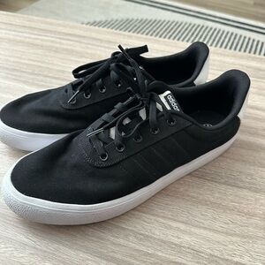 Adidas VULCRAID3R Shoes